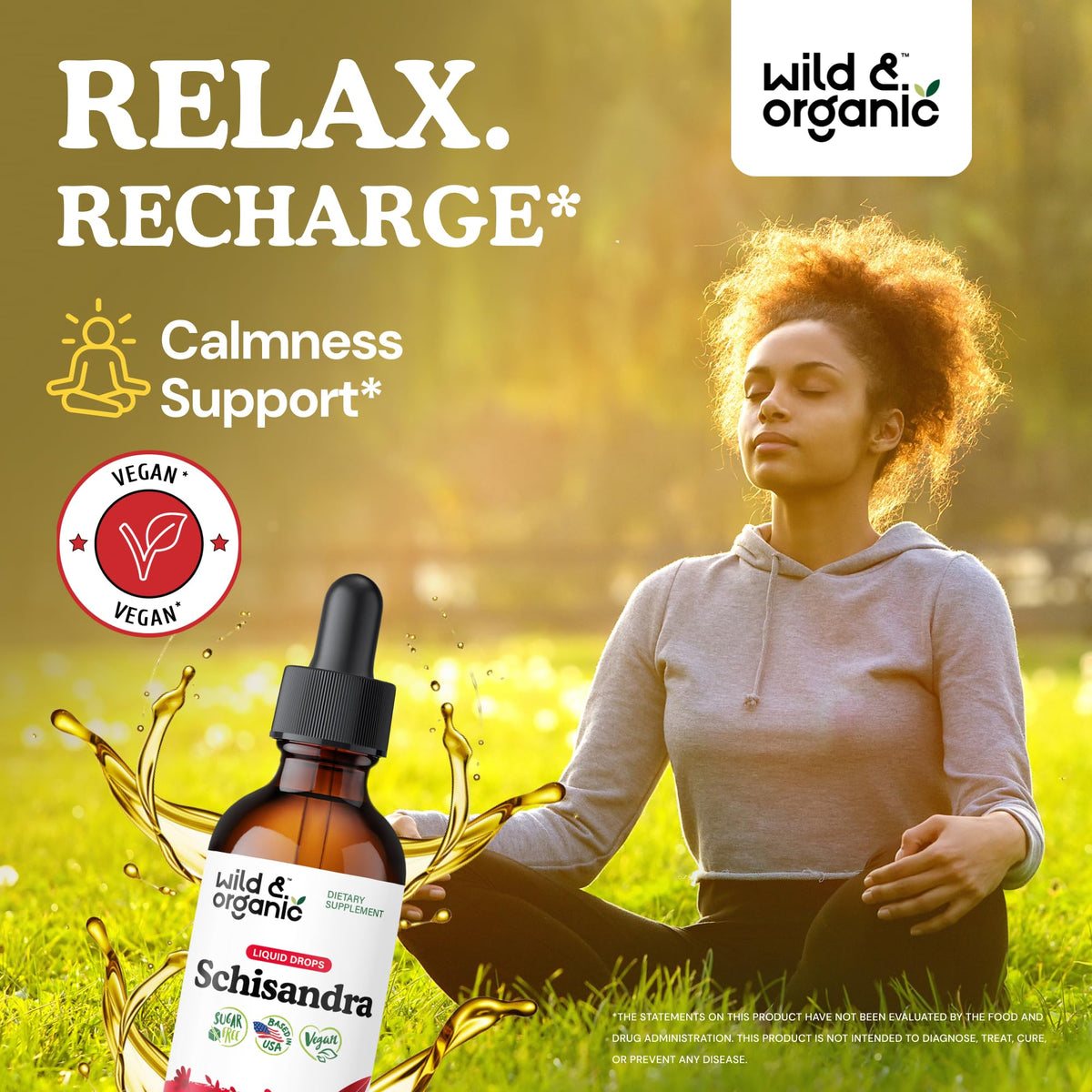 Gouttes d'extrait de baies de schisandra Wild & Organic sur une cuillère