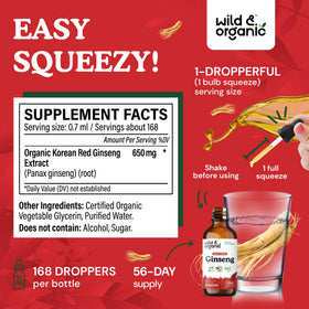 Gouttes d'extrait de ginseng coréen sur une cuillère