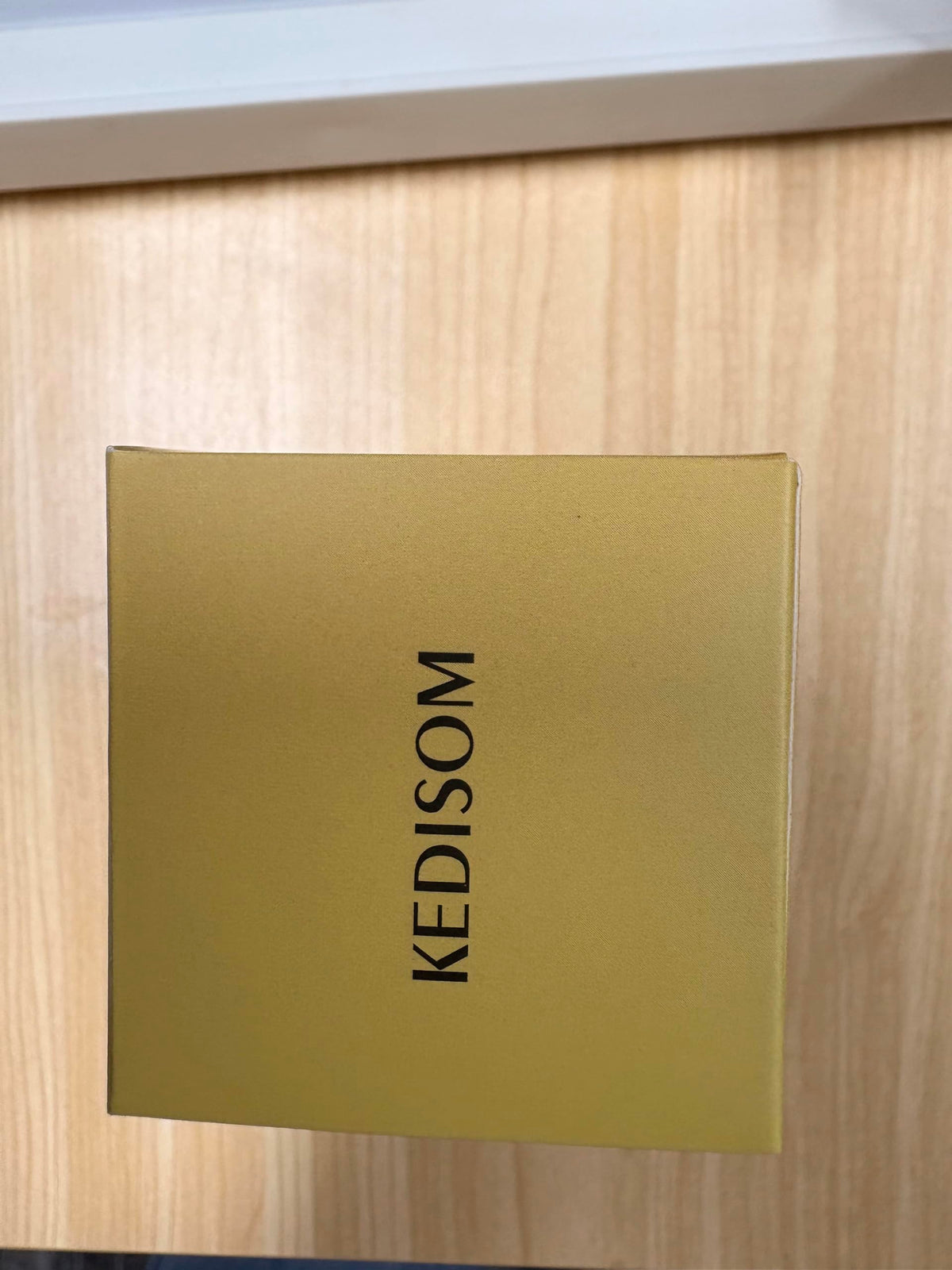Gouttes de berbérine KEDISOM avec des feuilles de cannelle