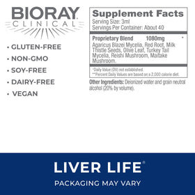 Gouttes de BIORAY Clinical Liver Life dans un verre d'eau