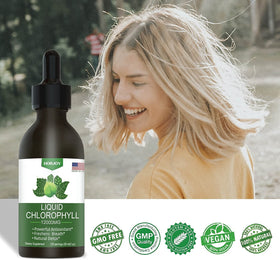 Gouttes de chlorophylle Horjoy avec un verre d'eau