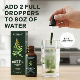 Gouttes de Mullein Betterbrand avec un fond naturel