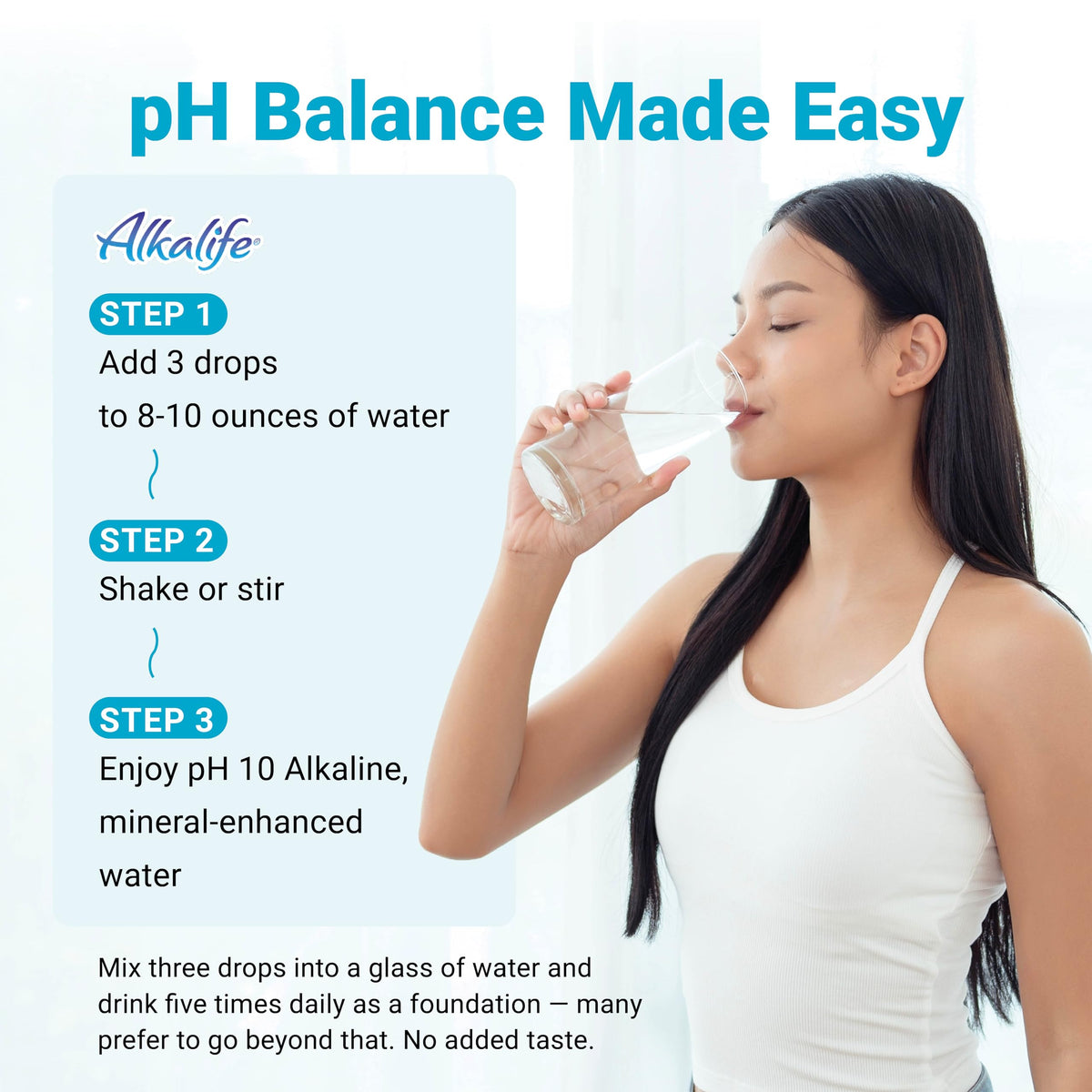 Gouttes de pH Alkalife à côté d'un verre d'eau alcaline
