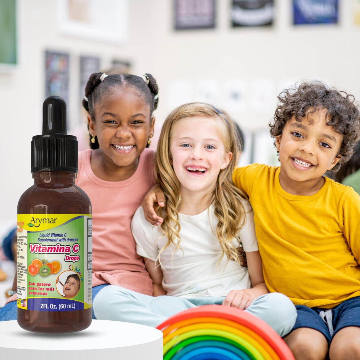 Gouttes de vitamine C Arymar sur fond blanc