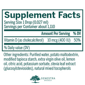 Gouttes de vitamine D Genestra Brands dans une cuillère