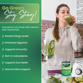 Greens+ Superfood en Poudre 9,4 oz dans un smoothie