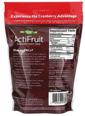 Gros plan sur un chewing-gum ActiFruit™ à la canneberge