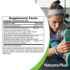 Gros plan sur un comprimé de NaturesPlus Ultra Cranberry 1500