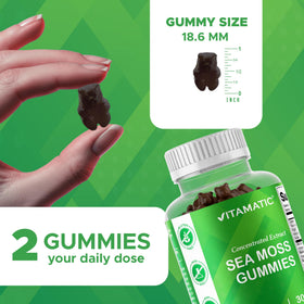 Gummies à la framboise Vitamatic sur une table en bois