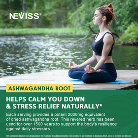 Gummies Ashwagandha NEVISS 2000mg sur une table avec des ingrédients naturels