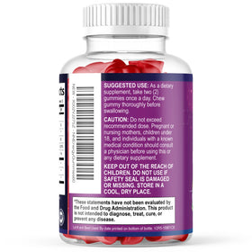 Gummies B12 Nature's Nutrition à côté d'une bouteille d'eau