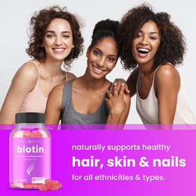Gummies biotine NutraChamps sur une table