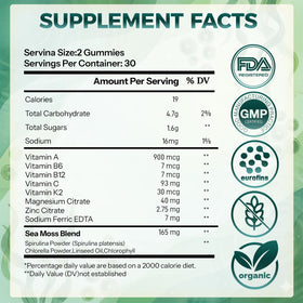 Gummies CareGem Super Greens sur une table en bois
