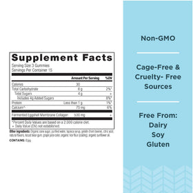 Gummies Collagen Peptides d'Ancient Nutrition, 3 gummies sur une cuillère