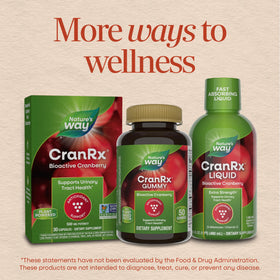 Gummies CranRx de canneberge dans une main