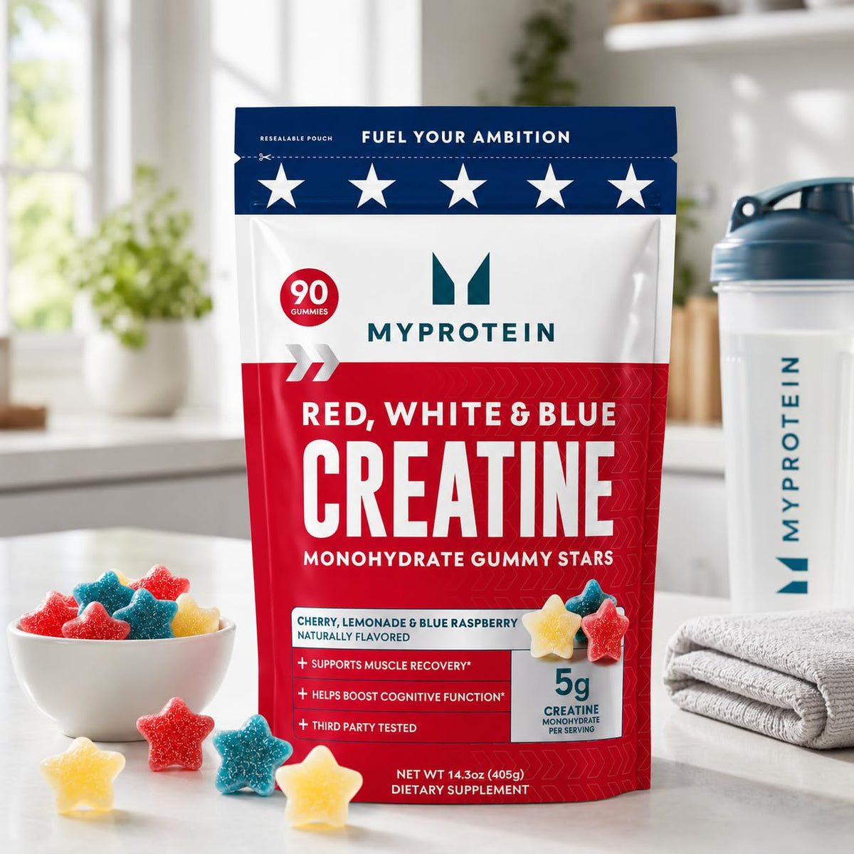 Gummies Créatine Myprotein, prise de gummies en main