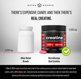 Gummies créatine NutraChamps 150 g sur une table avec des équipements de gym