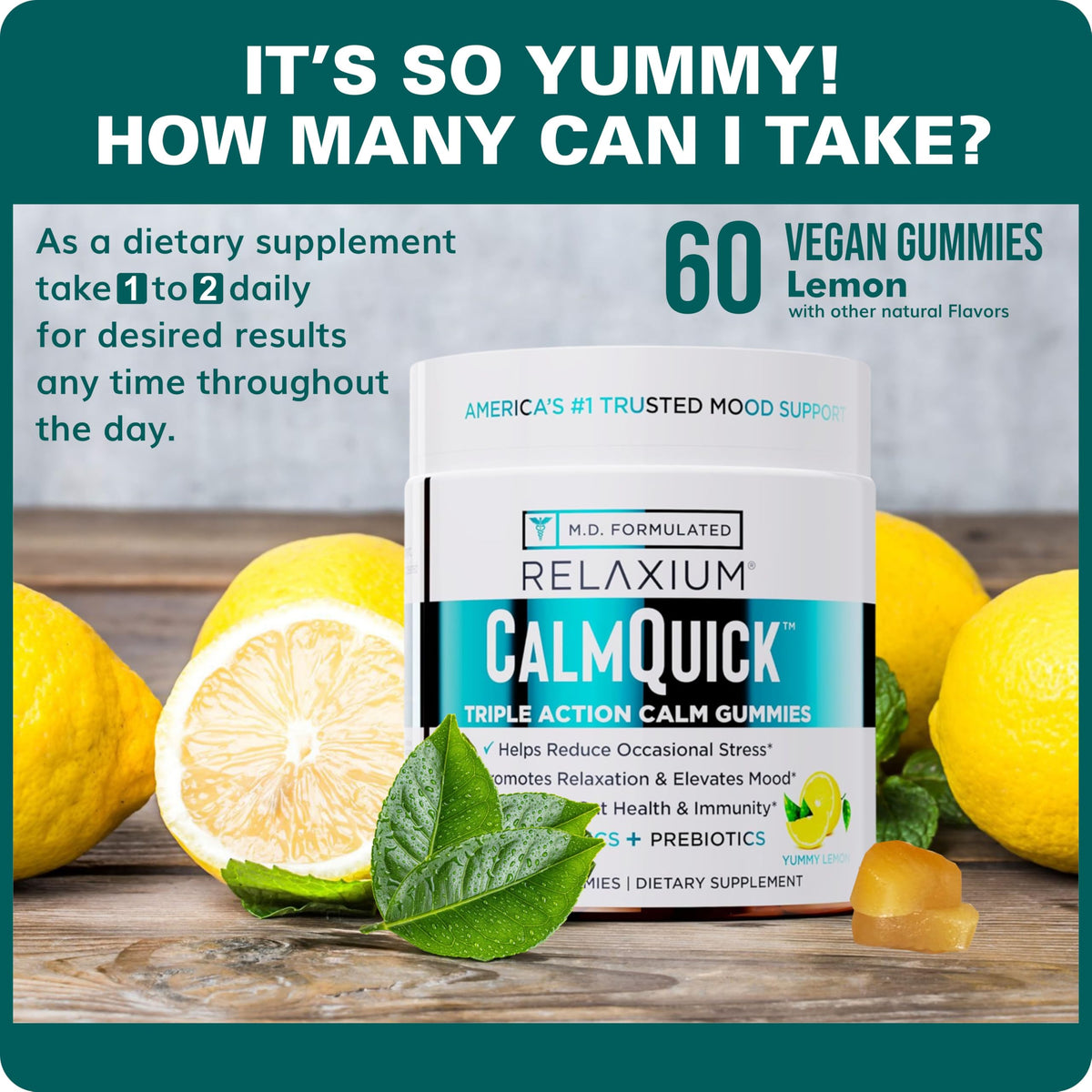 Gummies daily wellness Calm avec une main tenant un gummy