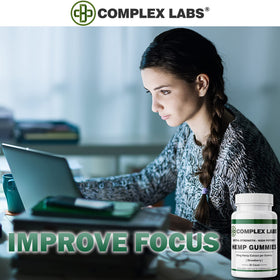 Gummies de Chanvre Cbdcomplex Labs sur une table, en vue rapprochée