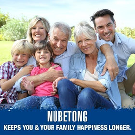 Gummies de chanvre Nubetong à côté d'une bouteille d'eau