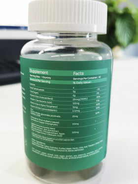 Gummies de chlorophylle ORGMO affichant la texture