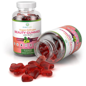 Gummies de collagène végétalien Purify Life empilés dans une assiette