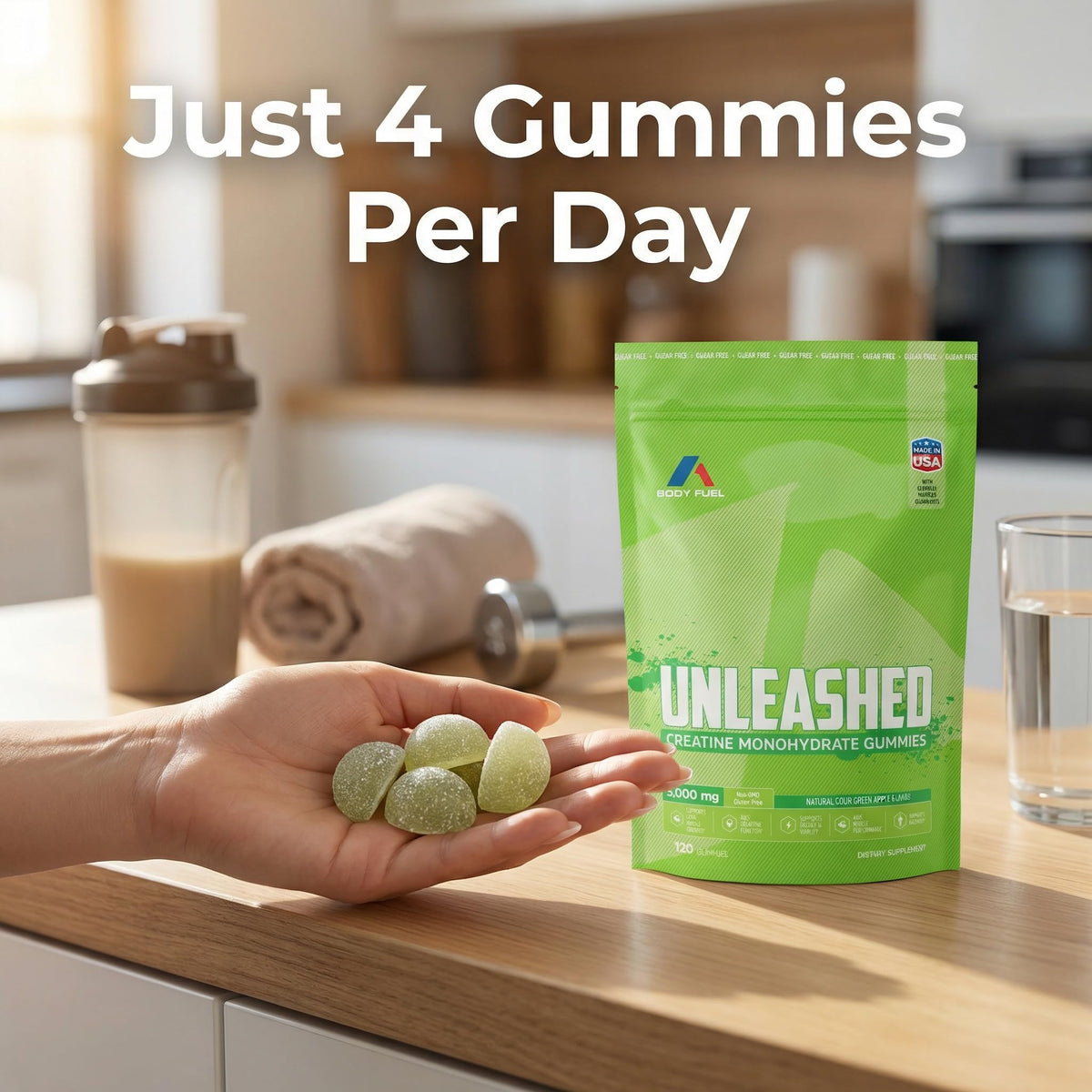 Gummies de créatine A1 Body Fuel avec une main tenant un gummy
