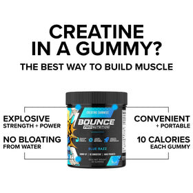 Gummies de créatine Bounce Pro dans une main, prêt à être consommé