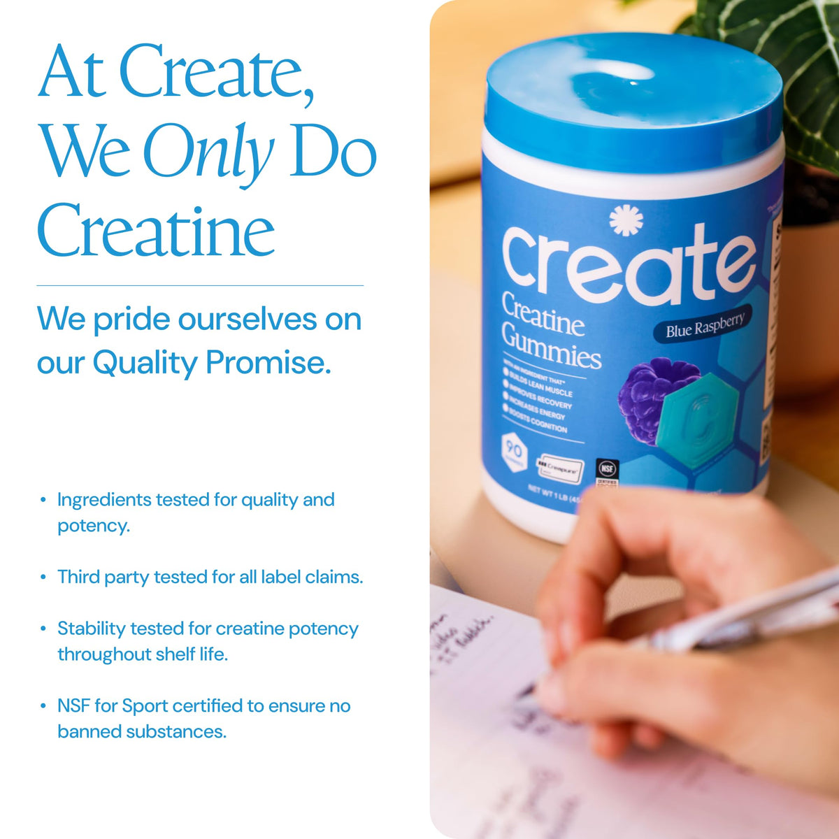Gummies de créatine monohydrate Create, avec une main tenant un gummy