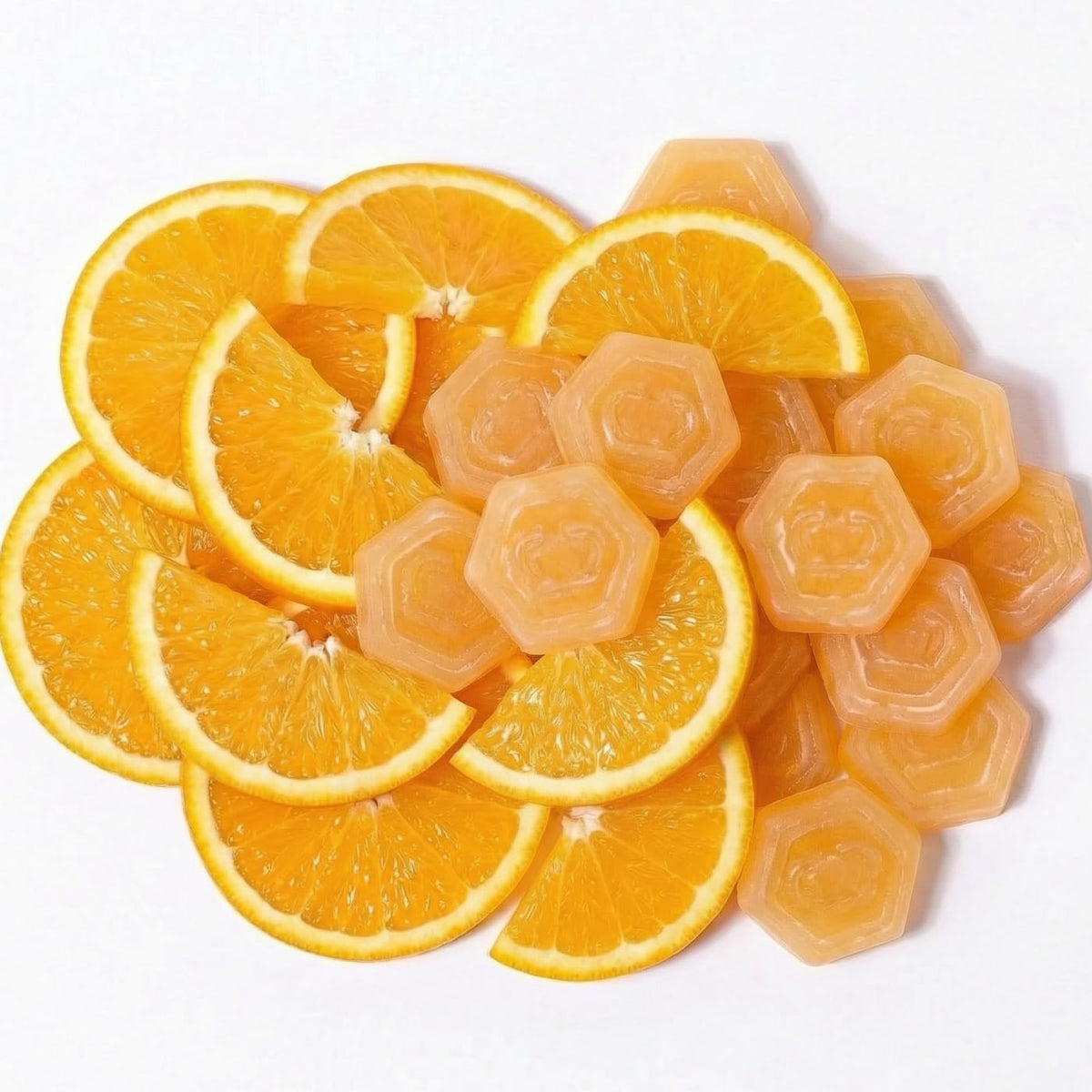 Gummies de créatine monohydrate Create, trois gummies dans une main