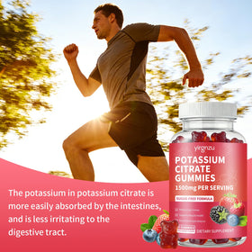 Gummies de Potassium yirgnzu sur une table en bois