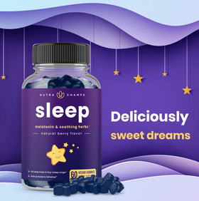Gummies de sommeil NutraChamps sur une table en bois