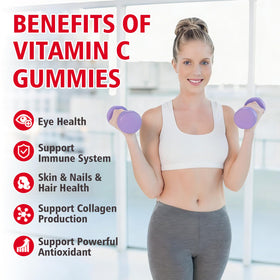 Gummies de vitamine C YUULAI dans une main, mettant en avant la taille