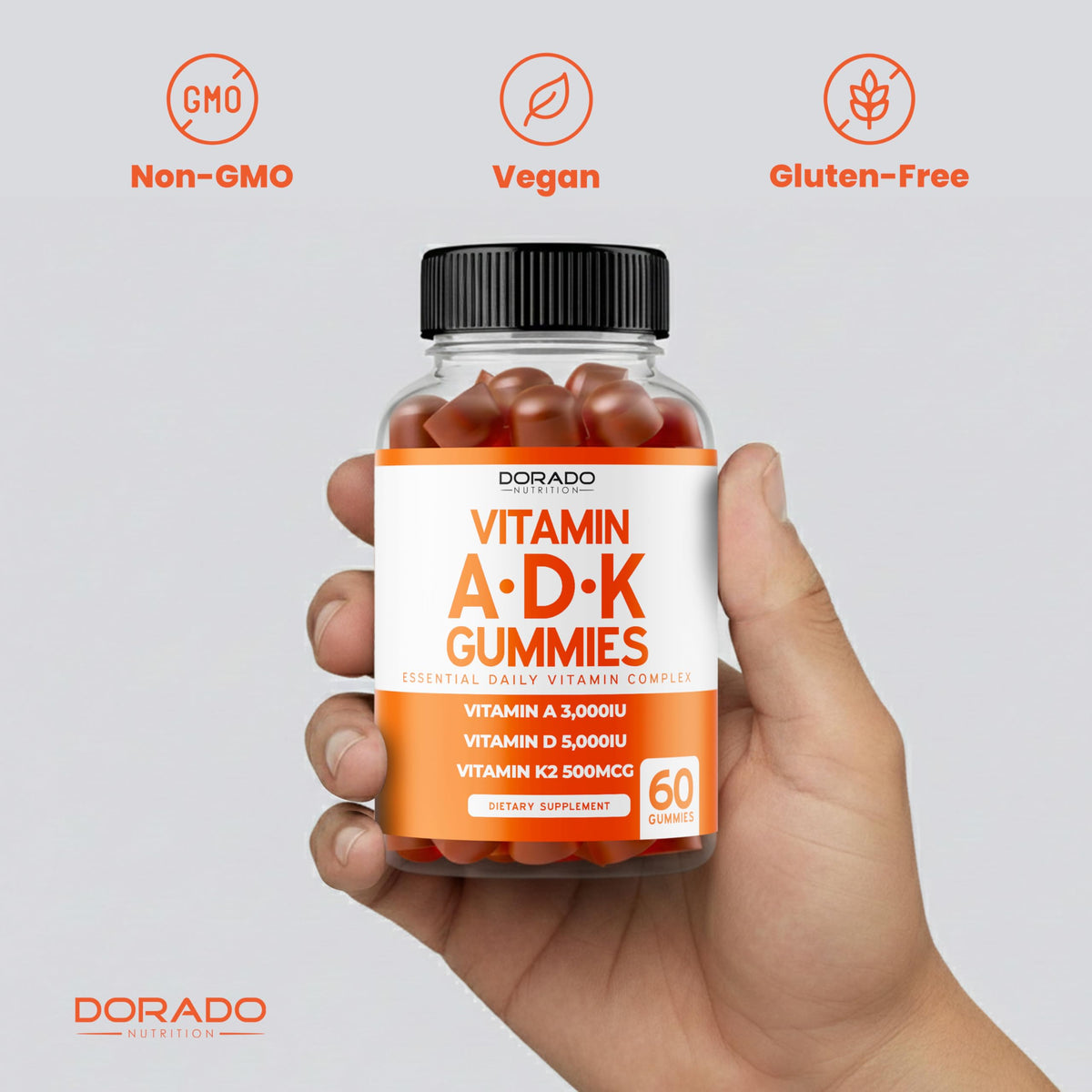 Gummies DORADO NUTRITION sur une table avec un verre d'eau