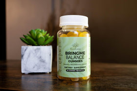 Gummies EcoLuxe, prise en main avec un fond naturel