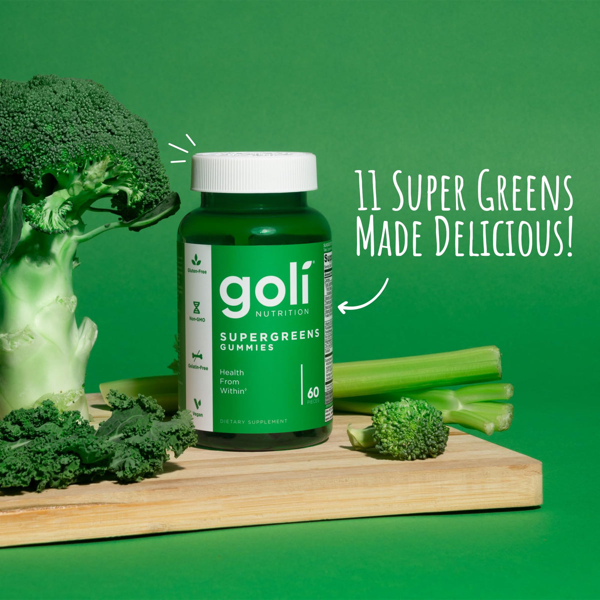 Gummies Goli SuperGreen sur une surface en bois