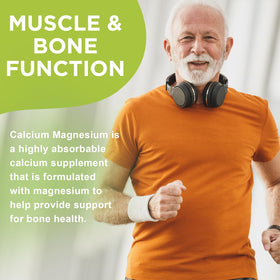 Gummies GrnLife au calcium magnésium zinc sur fond coloré