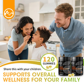 Gummies M inch sur une surface en bois
