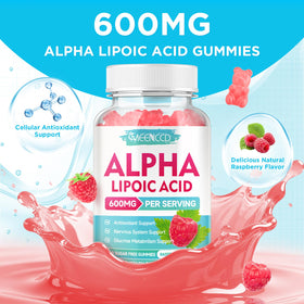 Gummies MEENCCD dans une main avec un fond neutre
