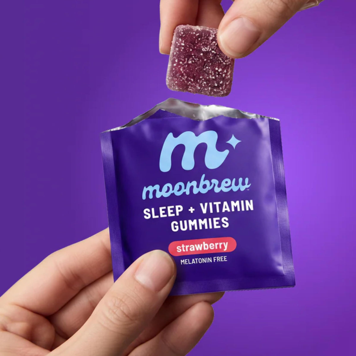 Gummies MoonBrew Fraise Sommeil dans un bol