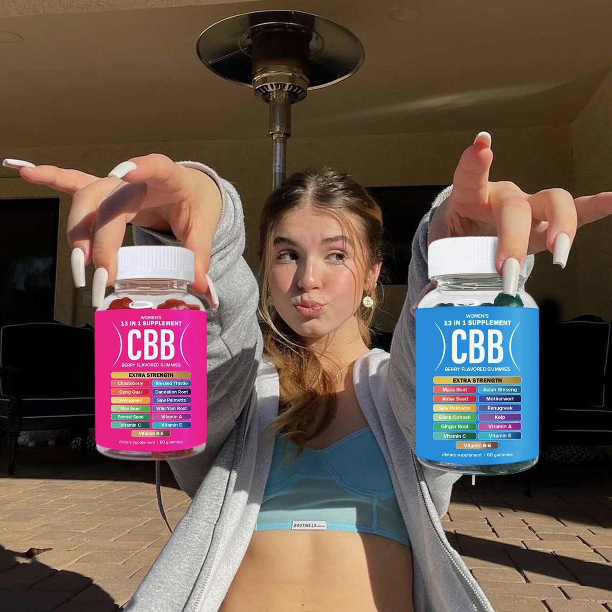Gummies multivitamines Curvy Body Bears sur une table