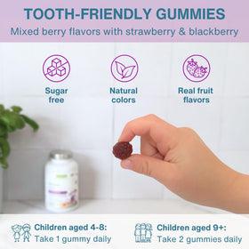 Gummies multivitamines Igennus dans un bol avec des fruits