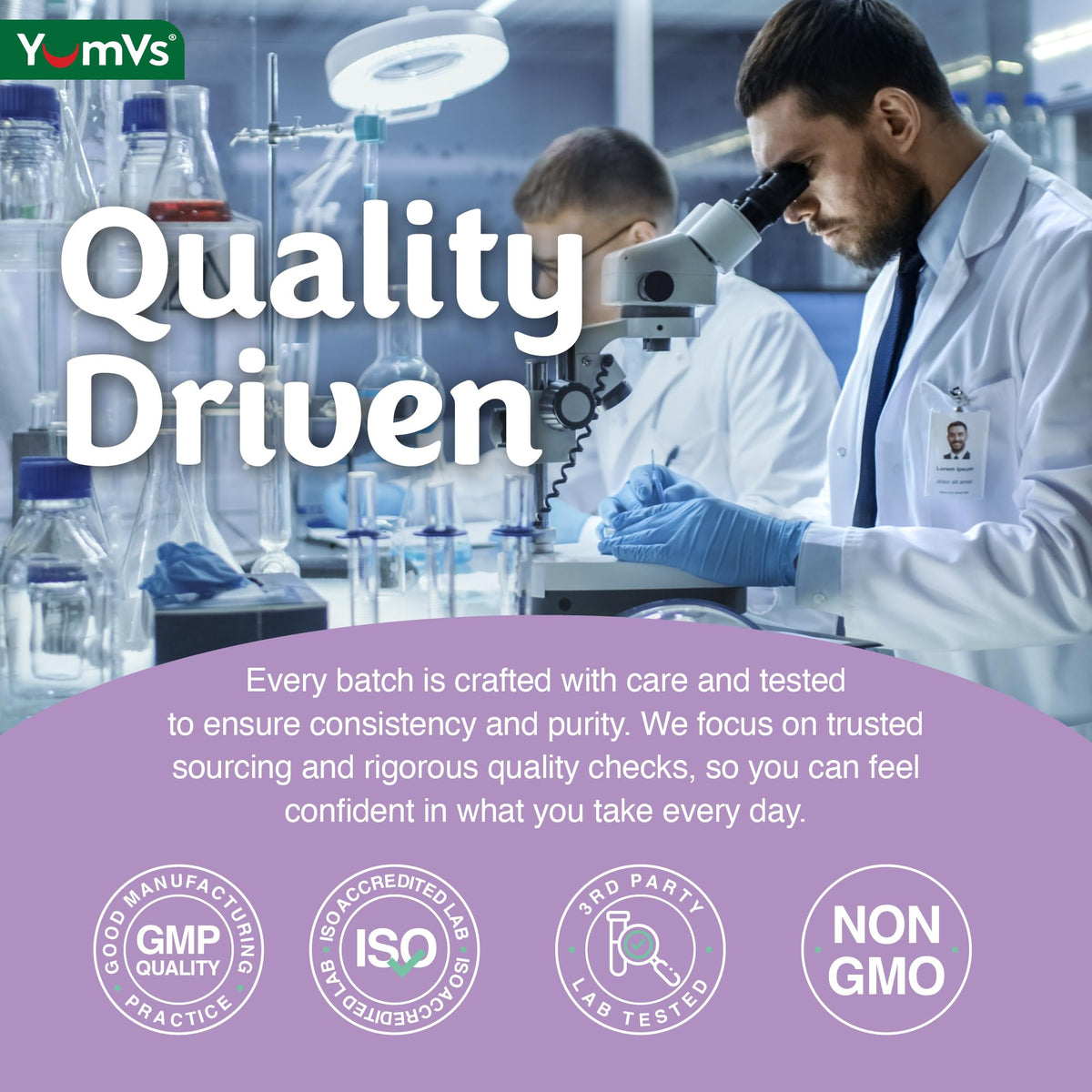 Gummies multivitamines YUM-V'S avec une cuillère