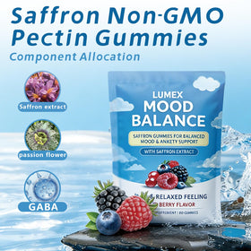 Gummies Purebite au safran sur une surface blanche