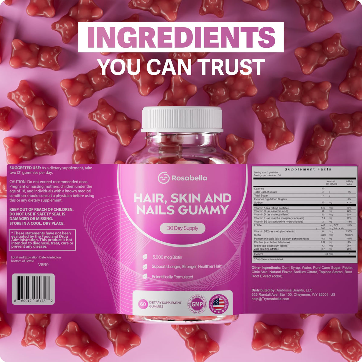 Gummies Rosabella avec des ingrédients naturels en arrière-plan