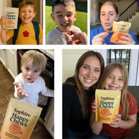 Gummies Saphire Happy Chews au safran sur une surface blanche