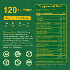 Gummies Super Greens Vitrcestrs en main avec arrière-plan naturel