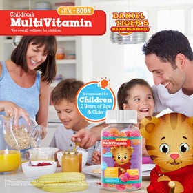 Gummies Vital+Boon pour enfants, mise en scène avec des jouets