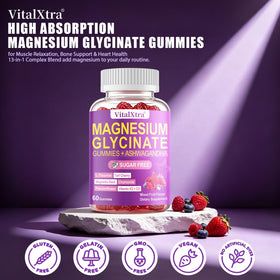 Gummies VitalXtra avec des ingrédients naturels en arrière-plan