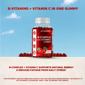 Gummies Vitamatic B-Complex sur une table avec des accessoires de santé